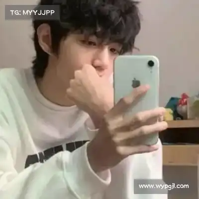 万瑛羚
